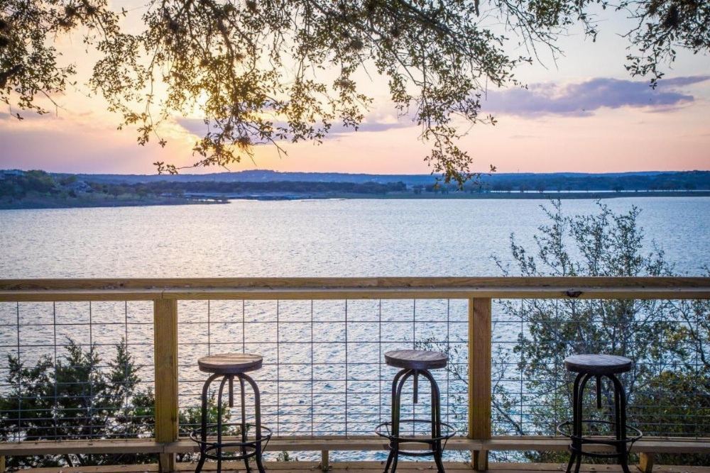 Cliff House At Canyon Lake Home Image 10