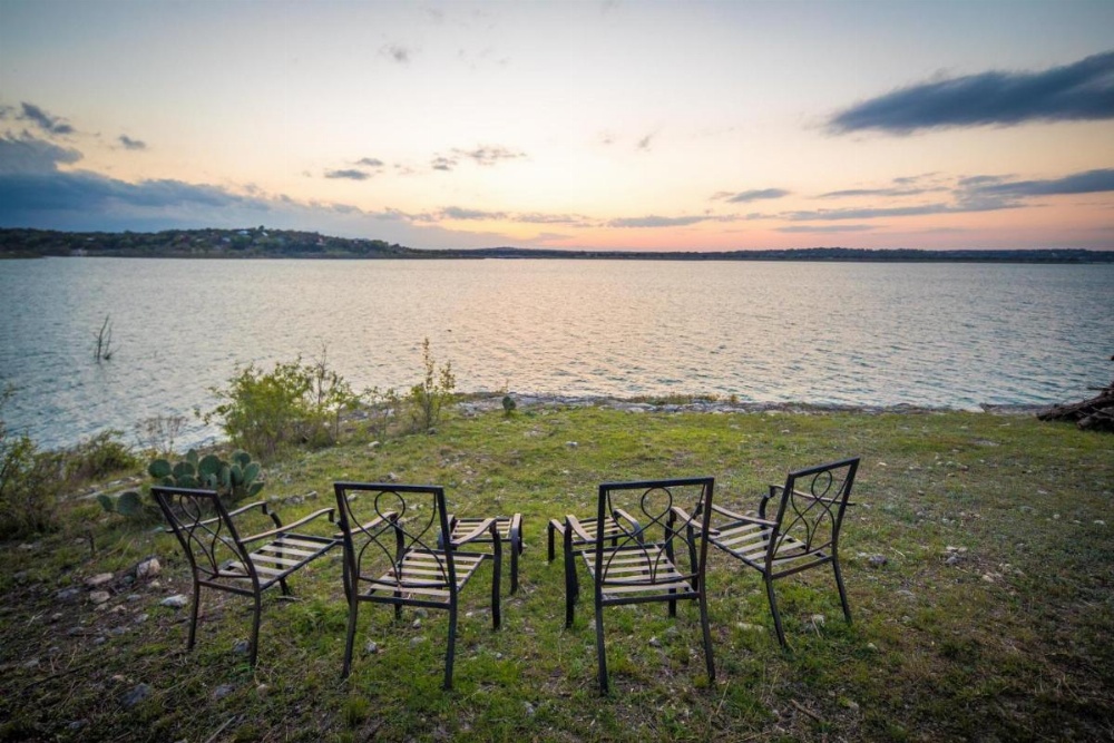 Cliff House At Canyon Lake Home Image 14