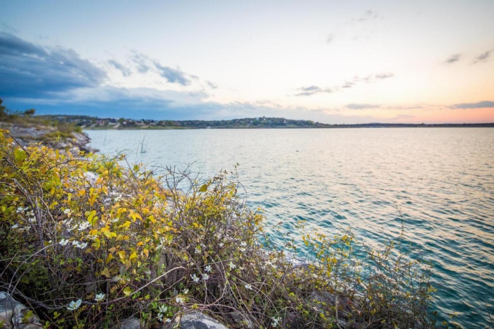 Cliff House At Canyon Lake Home Image 36